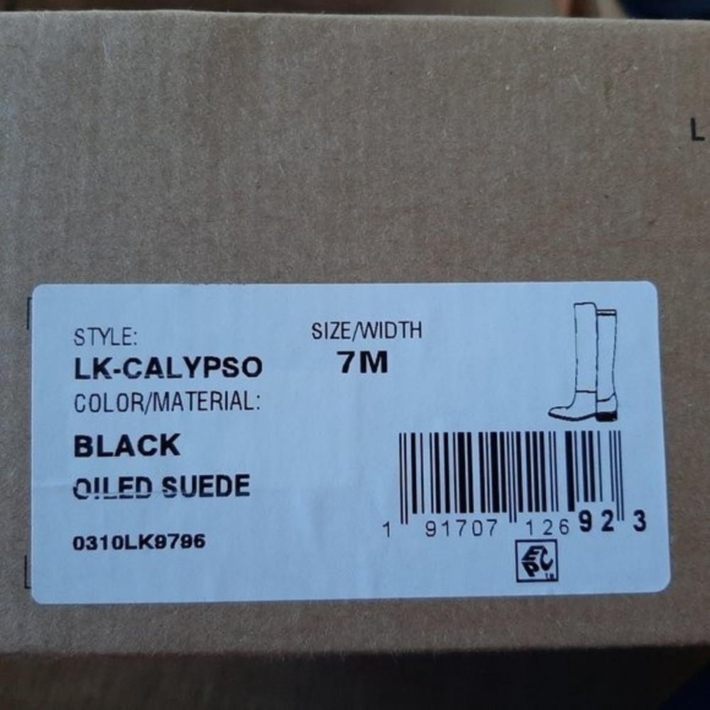 Lucky Brand, LK-Calypso, Black Oiled Suede Boots, size 7M New - Picture 5 of 10